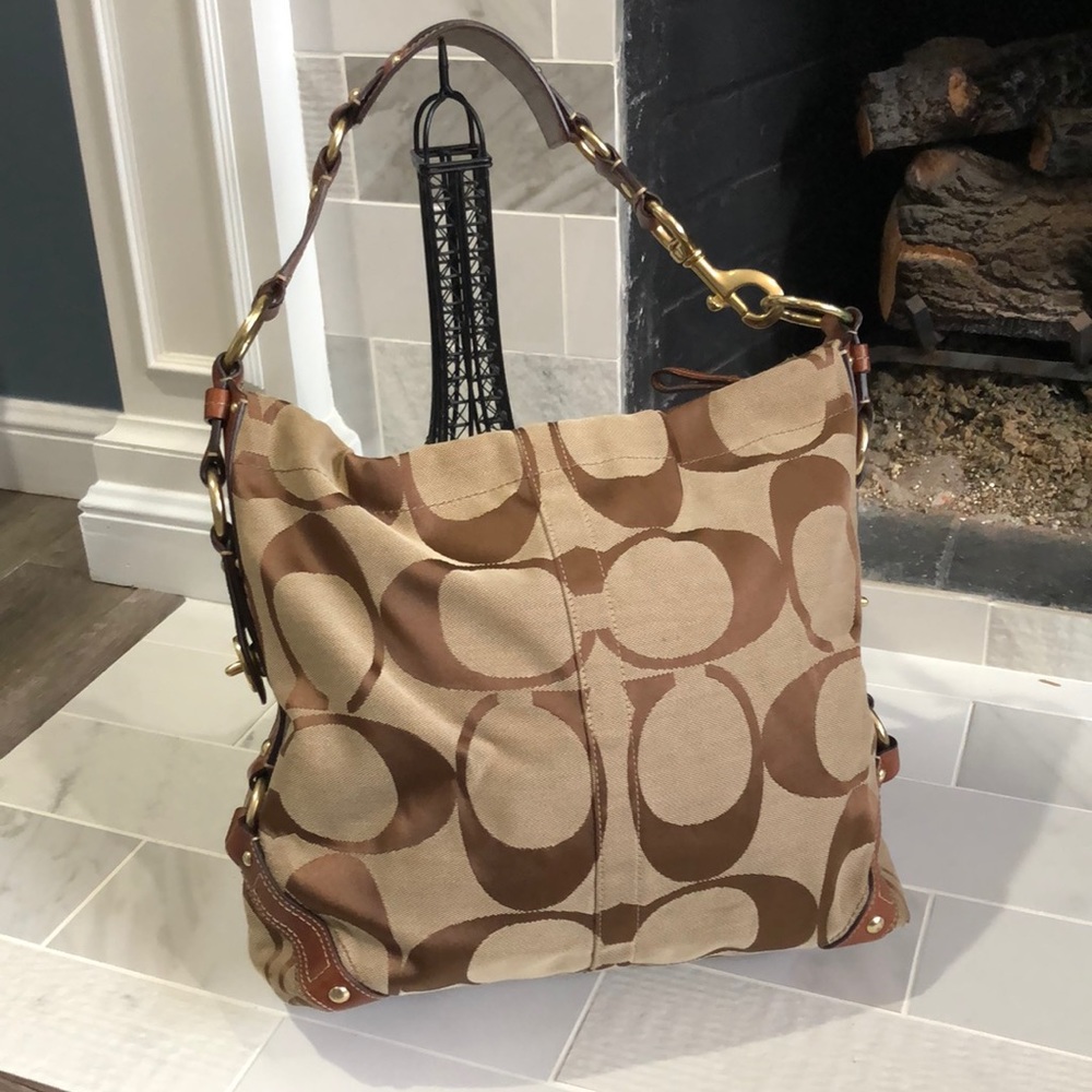 Coach bucket purse